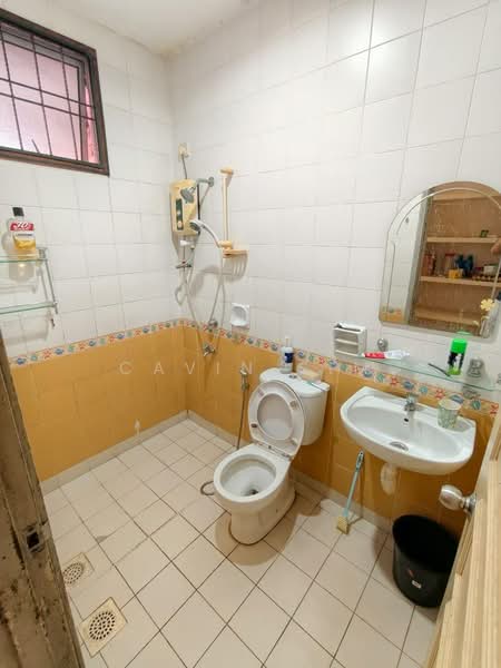 Rumah Teres 1.5 Tingkat untuk Disewa di Taman Impian Emas (Skudai) - Cavin Sim - Bathroom - PropertyGuru.com.my