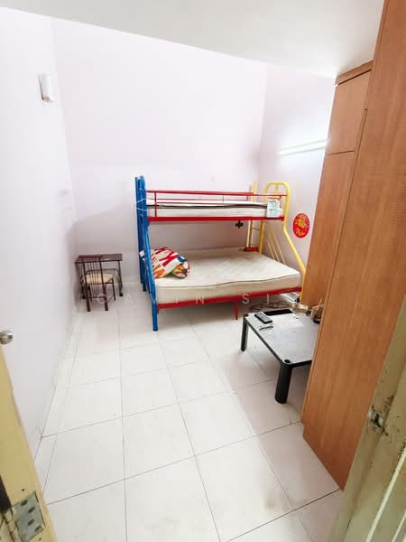 Rumah Teres 1.5 Tingkat untuk Disewa di Taman Impian Emas (Skudai) - Cavin Sim - Bedroom - PropertyGuru.com.my