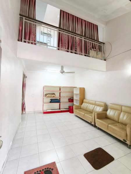 Rumah Teres 1.5 Tingkat untuk Disewa di Taman Impian Emas (Skudai) - Cavin Sim - Living Room - PropertyGuru.com.my