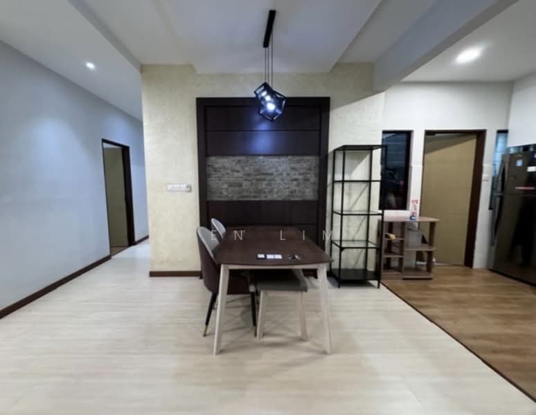 Kondominium untuk Dijual di Savanna Condominium - Yen Lim - Dining Room - PropertyGuru.com.my