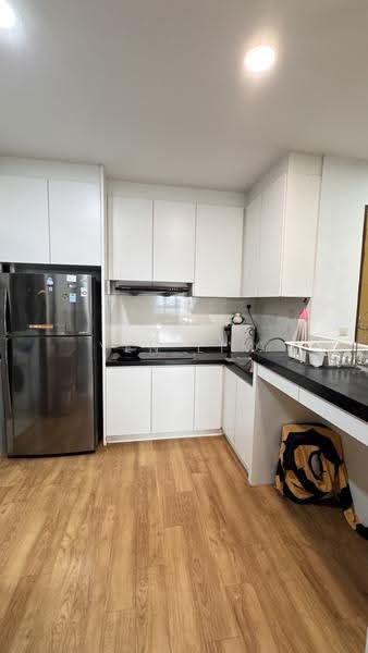 Condominium for Sale at Savanna Condominium - Yen Lim - Kitchen - PropertyGuru.com.my