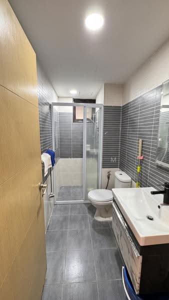 Condominium for Sale at Savanna Condominium - Yen Lim - Bathroom - PropertyGuru.com.my