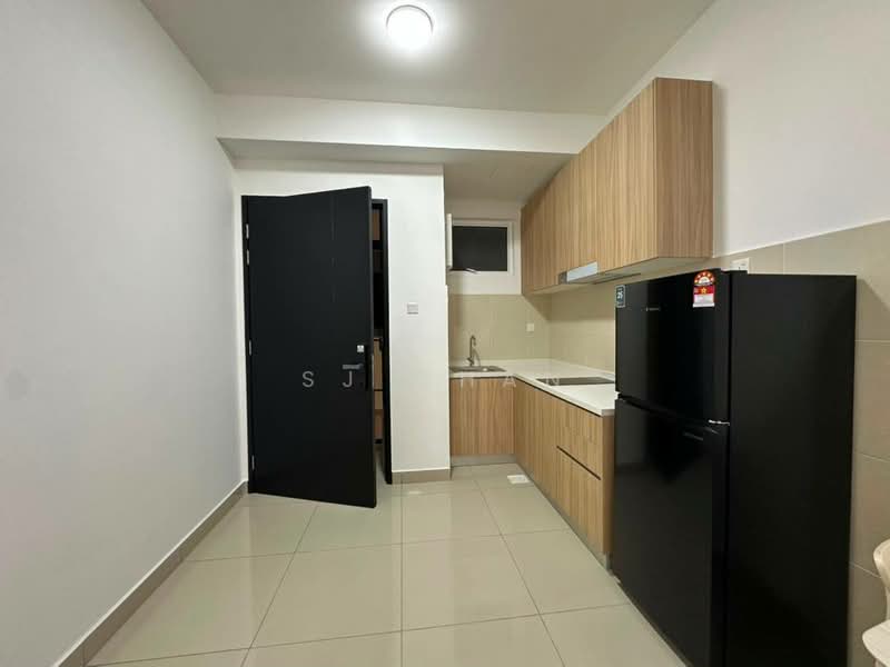 Service Residence for Rent at TRELLIS RESIDENCES - SJ CHAN - Kitchen - PropertyGuru.com.my