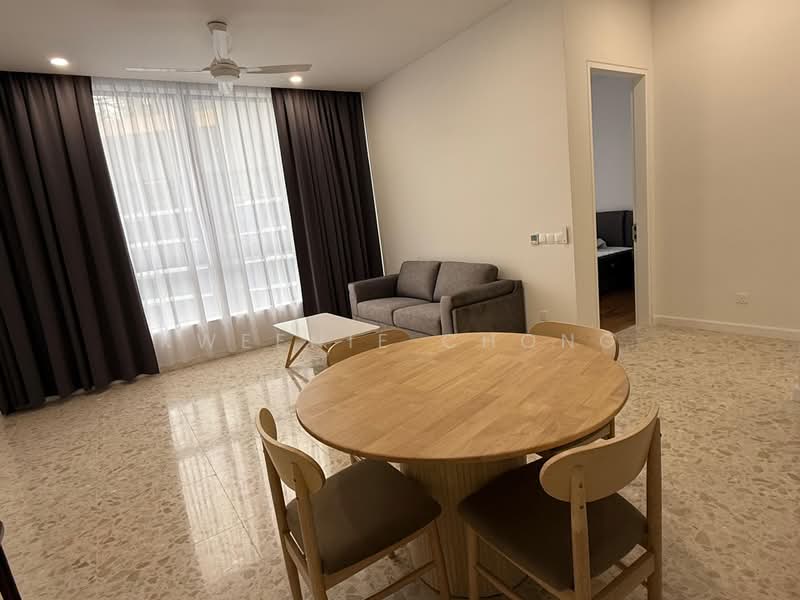 Servis Apartment untuk Dijual di Pavilion Ceylon Hill - Kweenie Chong - Living Room - PropertyGuru.com.my