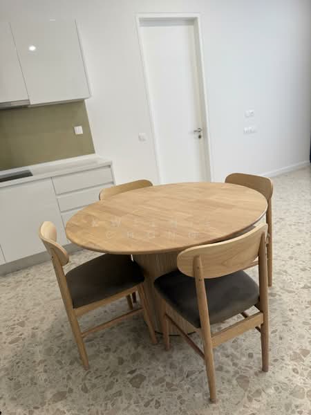 Servis Apartment untuk Dijual di Pavilion Ceylon Hill - Kweenie Chong - Dining Room - PropertyGuru.com.my