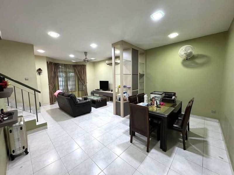 Rumah Teres 2 Tingkat untuk Dijual di Taman Nusa Bestari (Iskandar Puteri (Nusajaya)) - Karl Lim - Living Room - PropertyGuru.com.my