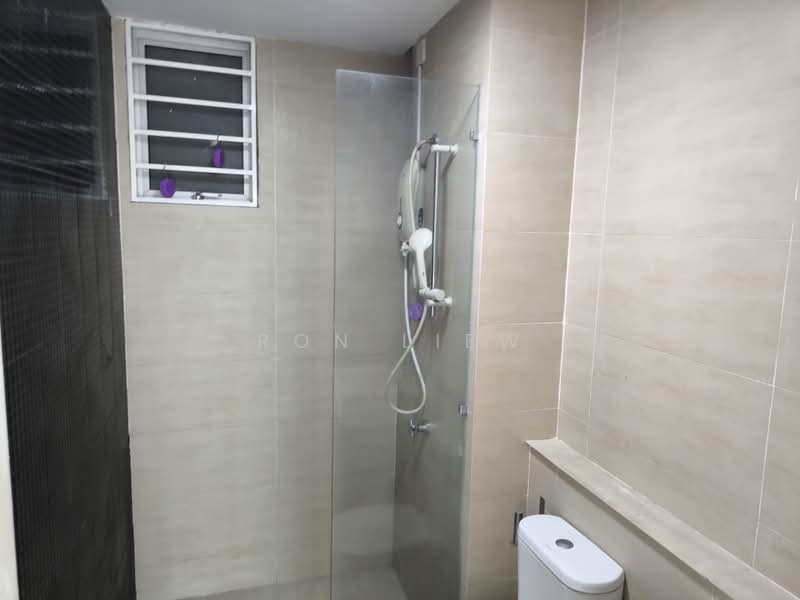Kondominium untuk Disewa di The Sanderson - Ron Liew - Bathroom - PropertyGuru.com.my
