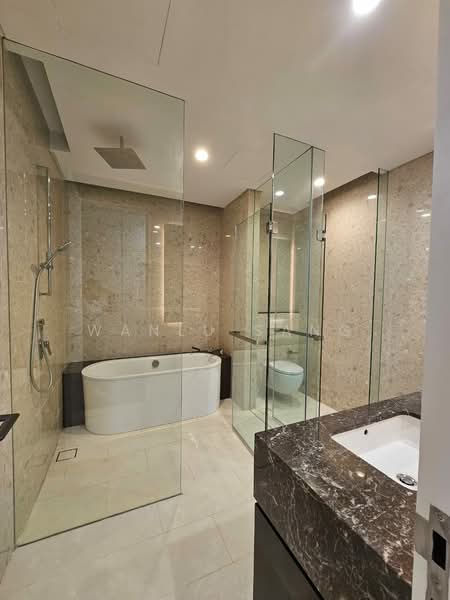 Service Residence for Sale at Pavilion Damansara Heights - Wanlu Sang - Bathroom - PropertyGuru.com.my