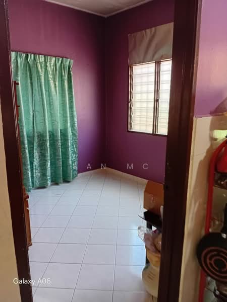 Rumah Teres untuk Disewa di Bandar Rinching Seksyen 5 (Semenyih) - San MC - Interior - PropertyGuru.com.my