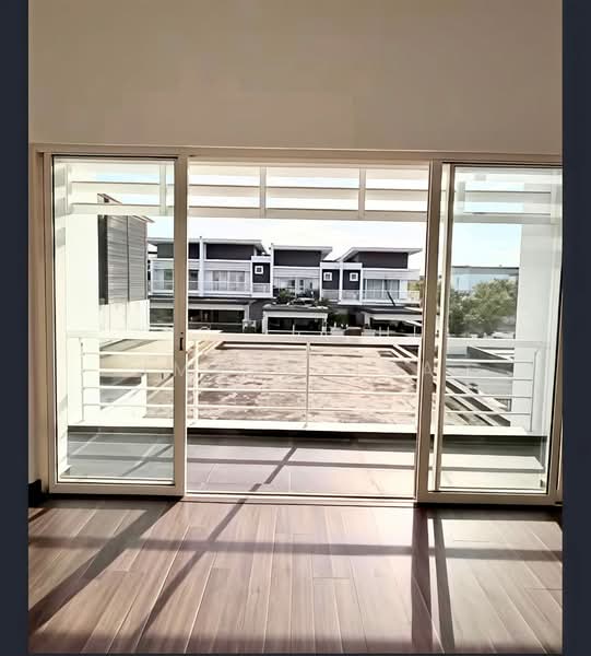 2-storey Terraced House for Sale in Nilai (Negeri Sembilan) - Imran Isa - Exterior - PropertyGuru.com.my