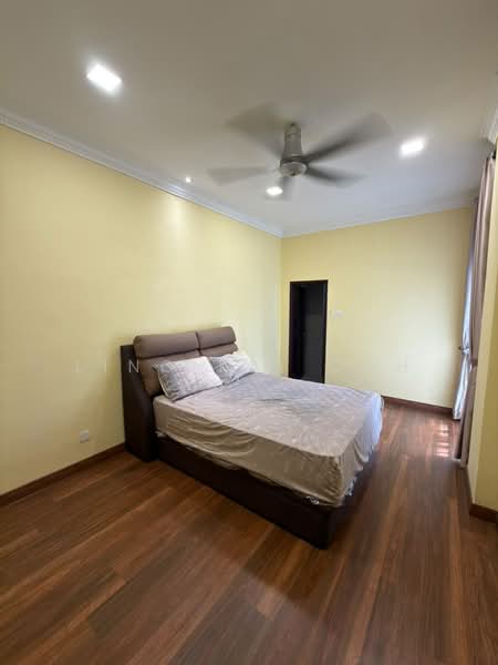 Condominium for Sale at Gurney Heights - Ling Kai Goh - Bedroom - PropertyGuru.com.my