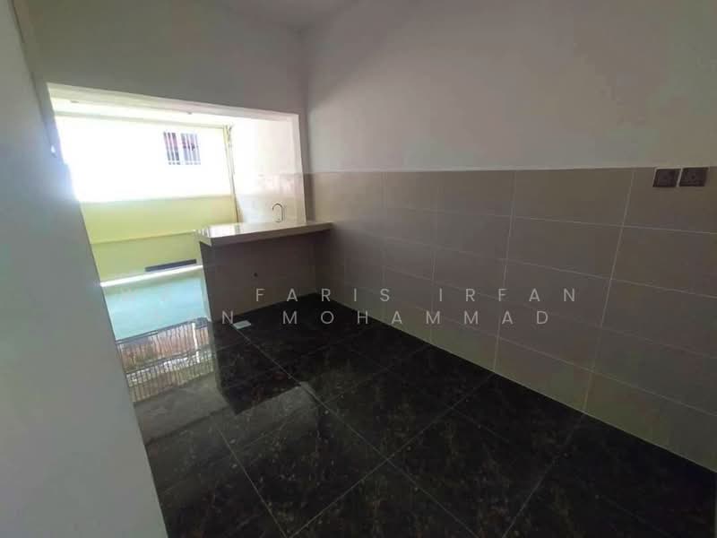 Rumah Teres 2 Tingkat untuk Dijual di Seksyen 5 Wangsa Maju (Wangsa Maju) - Wan Faris Irfan Wan Mohammad - Kitchen - PropertyGuru.com.my