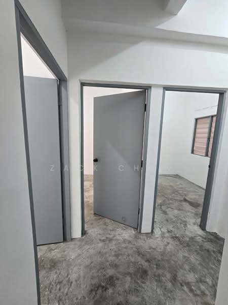Flat for Sale at Taman Pulai Utama - Zack Chow - Interior - PropertyGuru.com.my