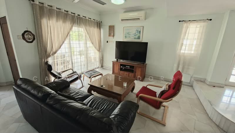 Rumah Teres 2 Tingkat untuk Dijual di SS18 (Subang Jaya) - Catherine Dorall - Living Room - PropertyGuru.com.my
