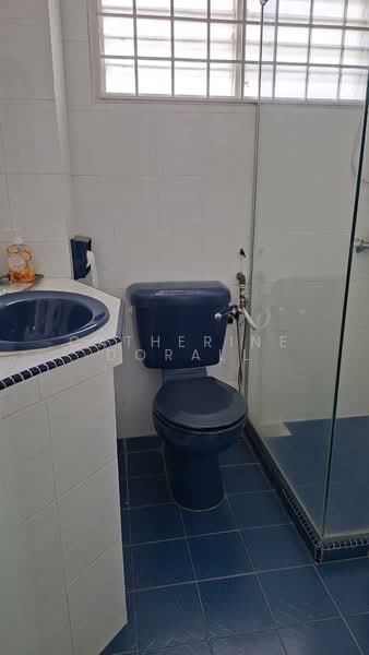 Rumah Teres 2 Tingkat untuk Dijual di SS18 (Subang Jaya) - Catherine Dorall - Bathroom - PropertyGuru.com.my