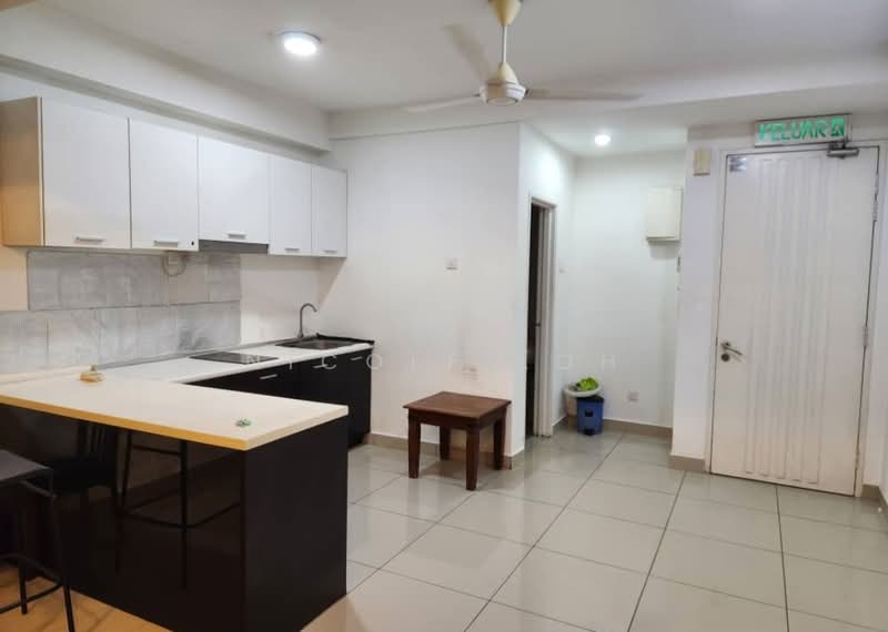 Servis Apartment untuk Disewa di The Scott Garden SOHO - Nicole Loh - Kitchen - PropertyGuru.com.my
