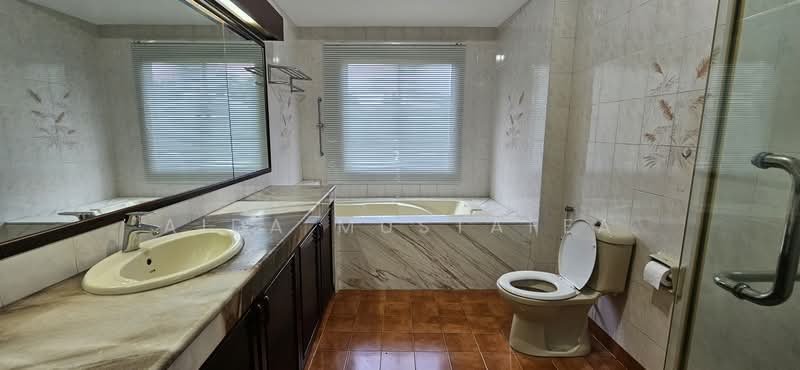 Bungalow for Rent in Taman Tunku (Bukit Tunku (Kenny Hills)) - Aida Mustaffa - Bathroom - PropertyGuru.com.my