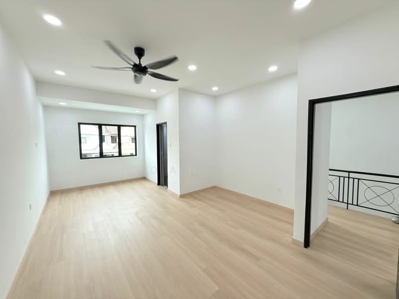 Rumah Teres 2 Tingkat untuk Dijual di Bandar Baru Permas Jaya (Permas Jaya) - Jordan Wong - Interior - PropertyGuru.com.my