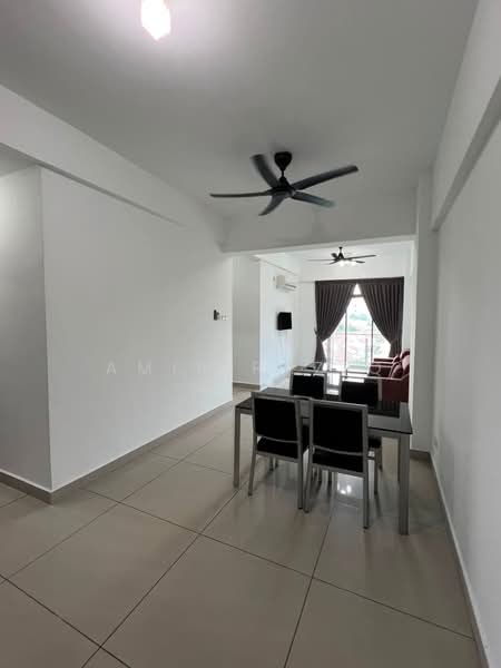 Service Residence for Rent at D'Inspire Residence (Inspira Bestari) - Amir Raziq - Dining Room - PropertyGuru.com.my