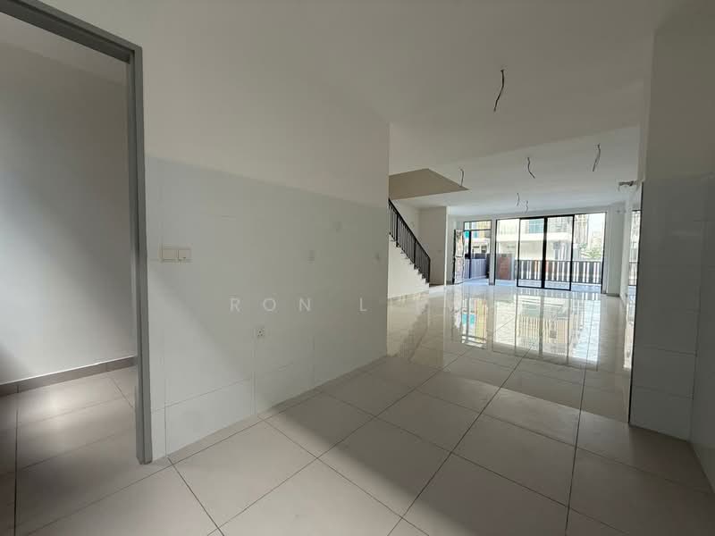 3-storey Terraced House for Sale in BANDAR PUCHONG JAYA (Puchong) - Ron Liew - Interior - PropertyGuru.com.my