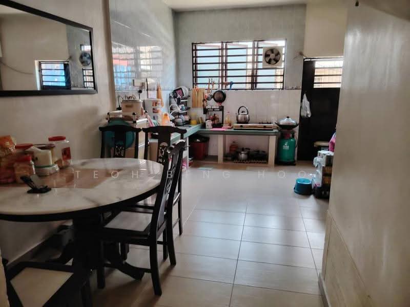 Rumah Teres 2-Tingkat untuk Dijual di Bercham (Ipoh) - Oscar Teoh - Kitchen - PropertyGuru.com.my