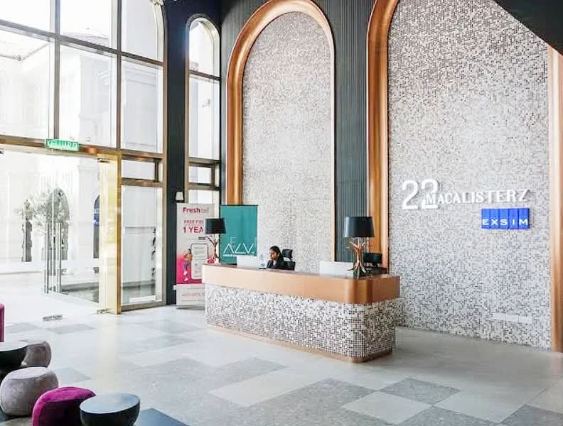 Kondominium untuk Dijual di 22 Macalisterz - Allen Yeoh - Entrance - PropertyGuru.com.my
