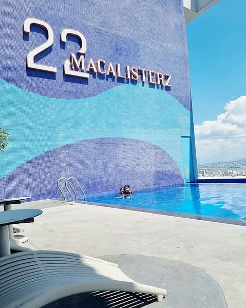 Kondominium untuk Dijual di 22 Macalisterz - Allen Yeoh - Exterior - PropertyGuru.com.my