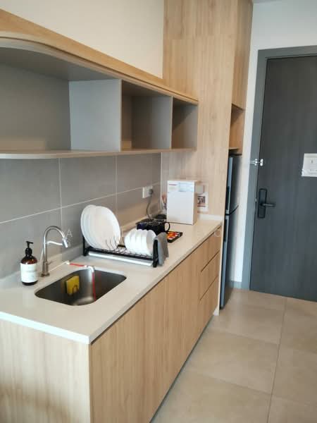 Kondominium untuk Dijual di 22 Macalisterz - Allen Yeoh - Kitchen - PropertyGuru.com.my