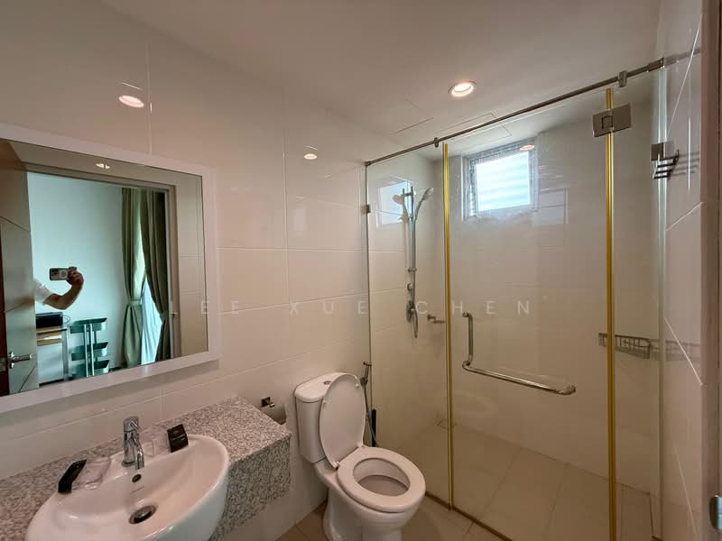 Kondominium untuk Disewa di Platino Condominium - Lee Xue Chen - Bathroom - PropertyGuru.com.my