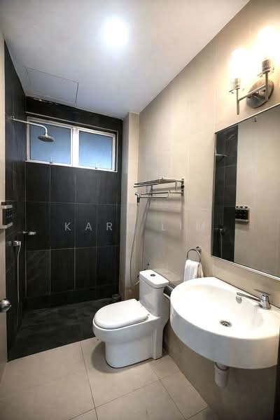 Kondominium untuk Dijual di Anjung Seri - Karl Lim - Bathroom - PropertyGuru.com.my
