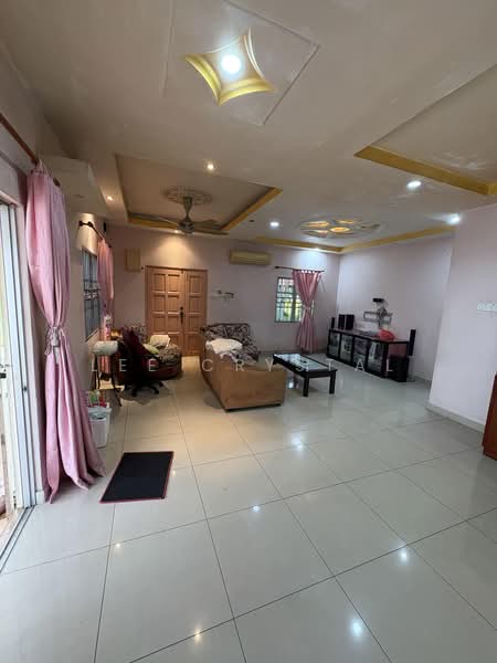 Semi-Detached House for Sale in Bandar Baru Bangi (Selangor) - Lee Crystal - PropertyGuru.com.my