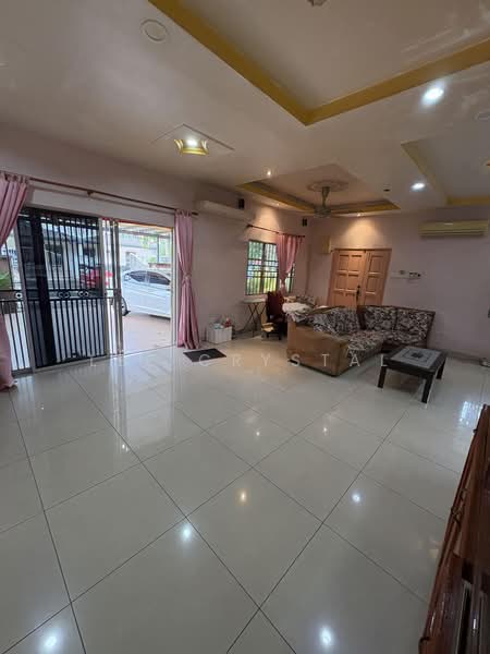 Semi-Detached House for Sale in Bandar Baru Bangi (Selangor) - Lee Crystal - PropertyGuru.com.my