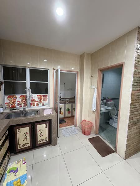 Semi-Detached House for Sale in Bandar Baru Bangi (Selangor) - Lee Crystal - PropertyGuru.com.my