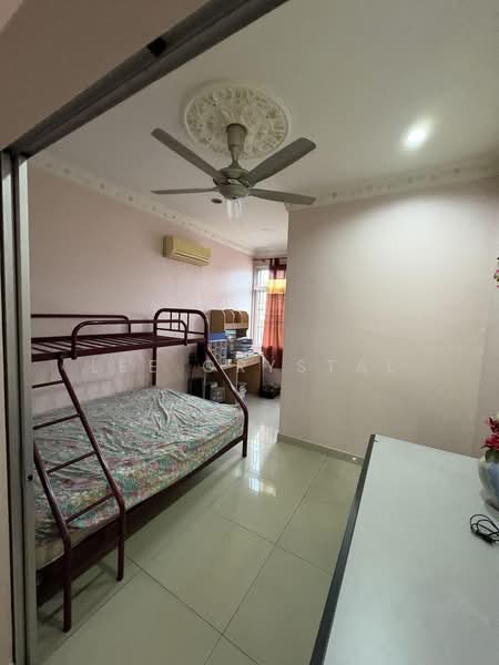 Semi-Detached House for Sale in Bandar Baru Bangi (Selangor) - Lee Crystal - PropertyGuru.com.my