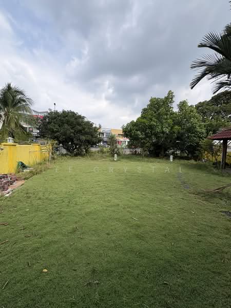 Semi-Detached House for Sale in Bandar Baru Bangi (Selangor) - Lee Crystal - PropertyGuru.com.my