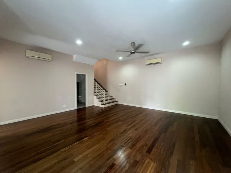 Semi-Detached House for Rent in Sungai Besi (Kuala Lumpur) - Debbie Wong - Living Room - PropertyGuru.com.my