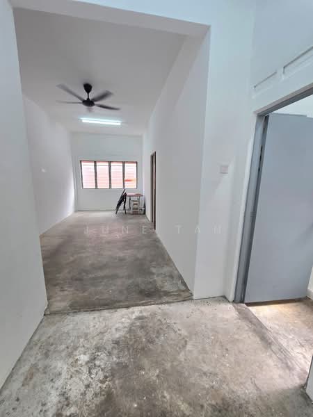 Flat for Sale at Taman Pulai Utama - June Tan - PropertyGuru.com.my
