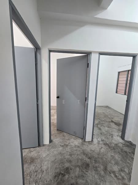 Flat for Sale at Taman Pulai Utama - June Tan - PropertyGuru.com.my