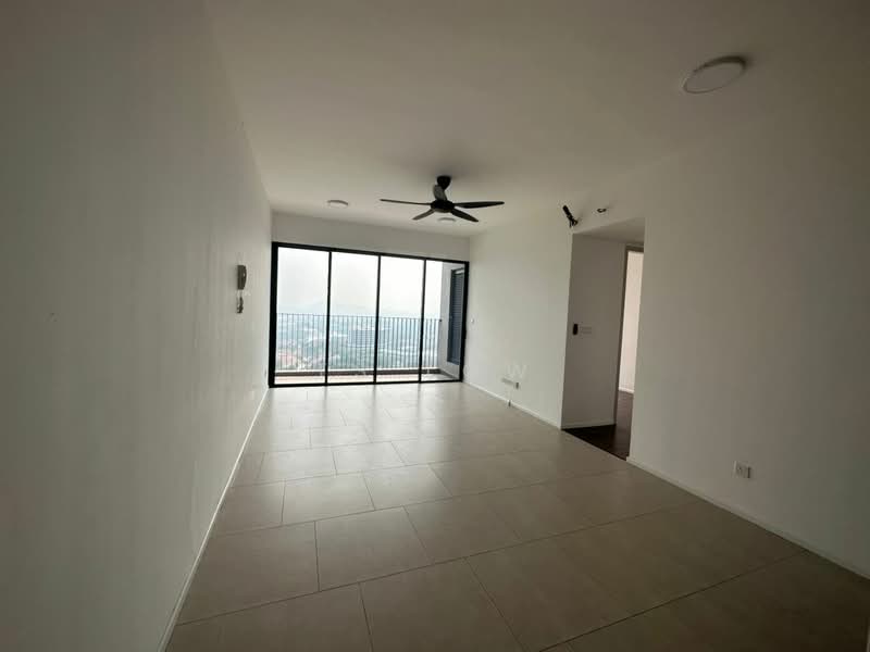 Servis Apartment untuk Dijual di Geo Bukit Rimau - TS Low - Living Room - PropertyGuru.com.my