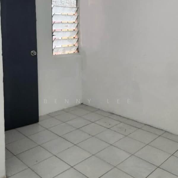 Flat for Rent at Ghazal - Benny Lee - PropertyGuru.com.my