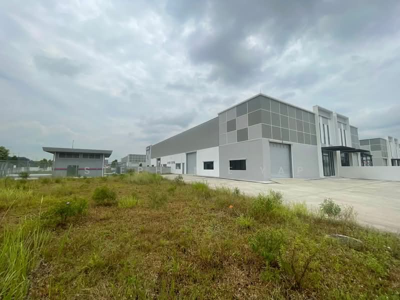 Factory for Rent in Eco Business Park 1 (Johor Bahru) - Stephanie Yap - Exterior - PropertyGuru.com.my