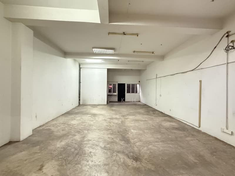 Shop for Rent in BANDAR PUCHONG JAYA (Puchong) - John Khaw - Interior - PropertyGuru.com.my