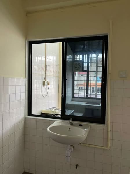 Rumah Bandar untuk Dijual di Segambut (Kuala Lumpur) - CY Khoo - Bathroom - PropertyGuru.com.my