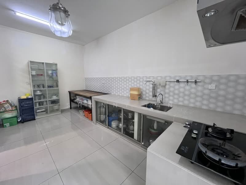 Semi-Detached House for Sale in Sungai Long (Bandar Sungai Long) - Shanny Tan - Kitchen - PropertyGuru.com.my