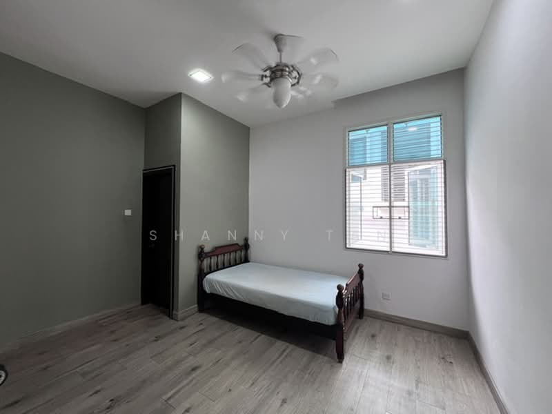 Semi-Detached House for Sale in Sungai Long (Bandar Sungai Long) - Shanny Tan - Bedroom - PropertyGuru.com.my