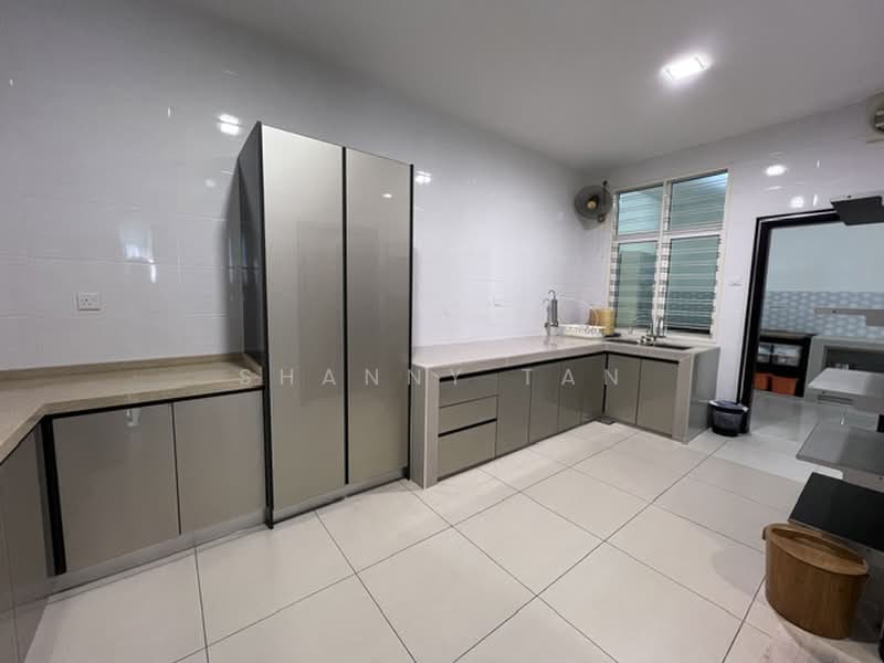 Semi-Detached House for Sale in Sungai Long (Bandar Sungai Long) - Shanny Tan - Kitchen - PropertyGuru.com.my