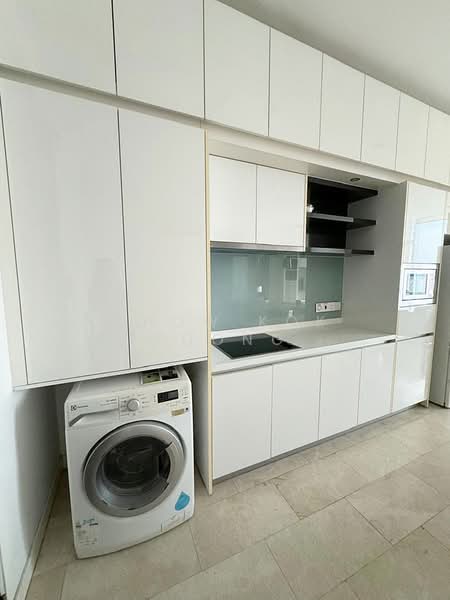 Service Residence for Sale at The Face Suites (Platinum Suites) - Chow Kok Toong - Kitchen - PropertyGuru.com.my