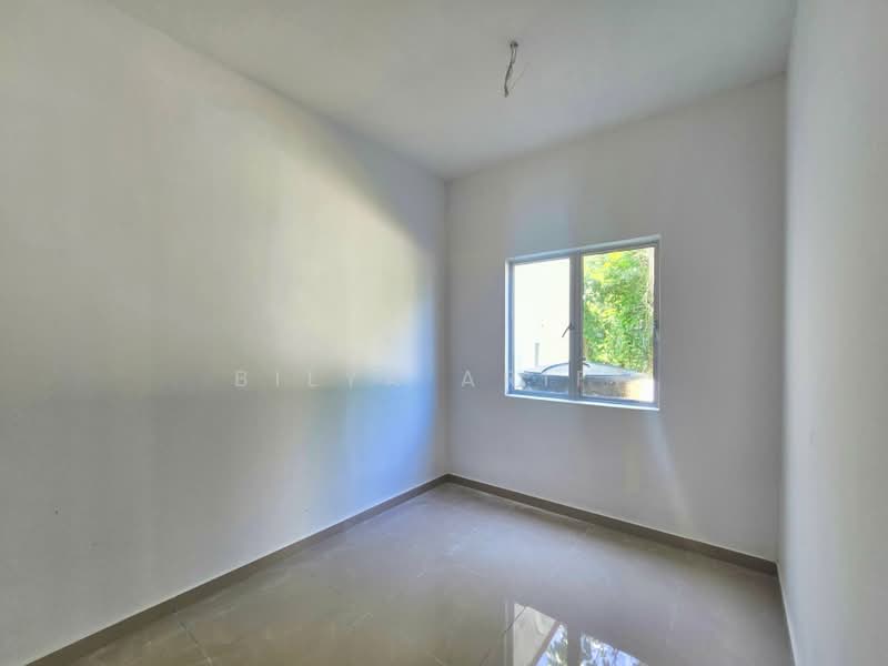 Semi-Detached House for Sale in Klang (Selangor) - BILYA ARIFF - PropertyGuru.com.my