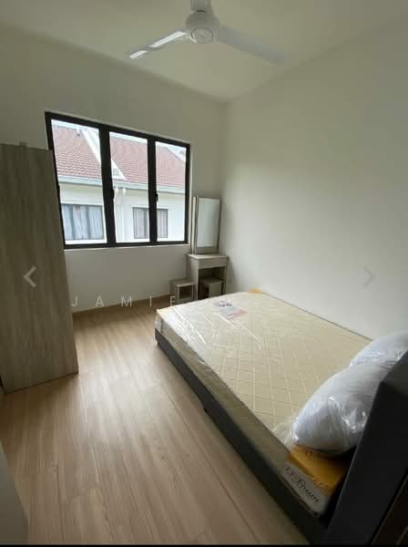 2-storey Terraced House for Rent in Diamond City (Semenyih) - Jamie Leong - Bedroom - PropertyGuru.com.my