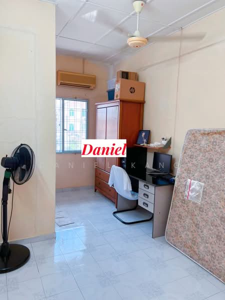 Rumah Berkembar untuk Dijual di Taman Desa Palma (Bukit Mertajam) - Daniel Kang - Study - PropertyGuru.com.my